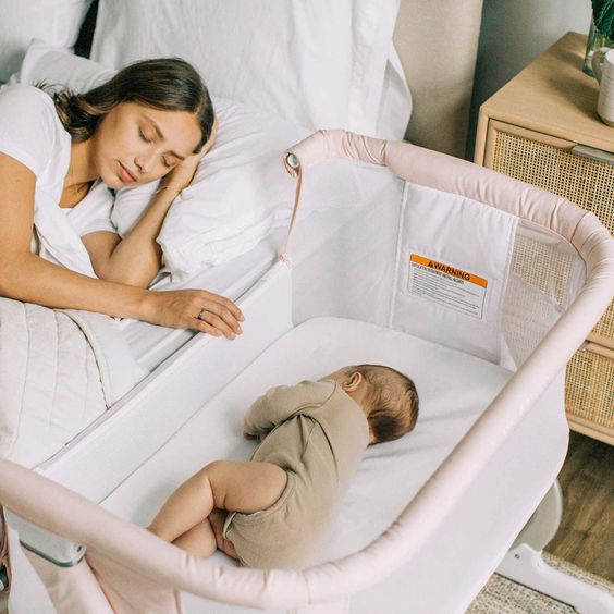 Cribs vs Bassinets vs Cradles - Which Is Right for Your Baby?